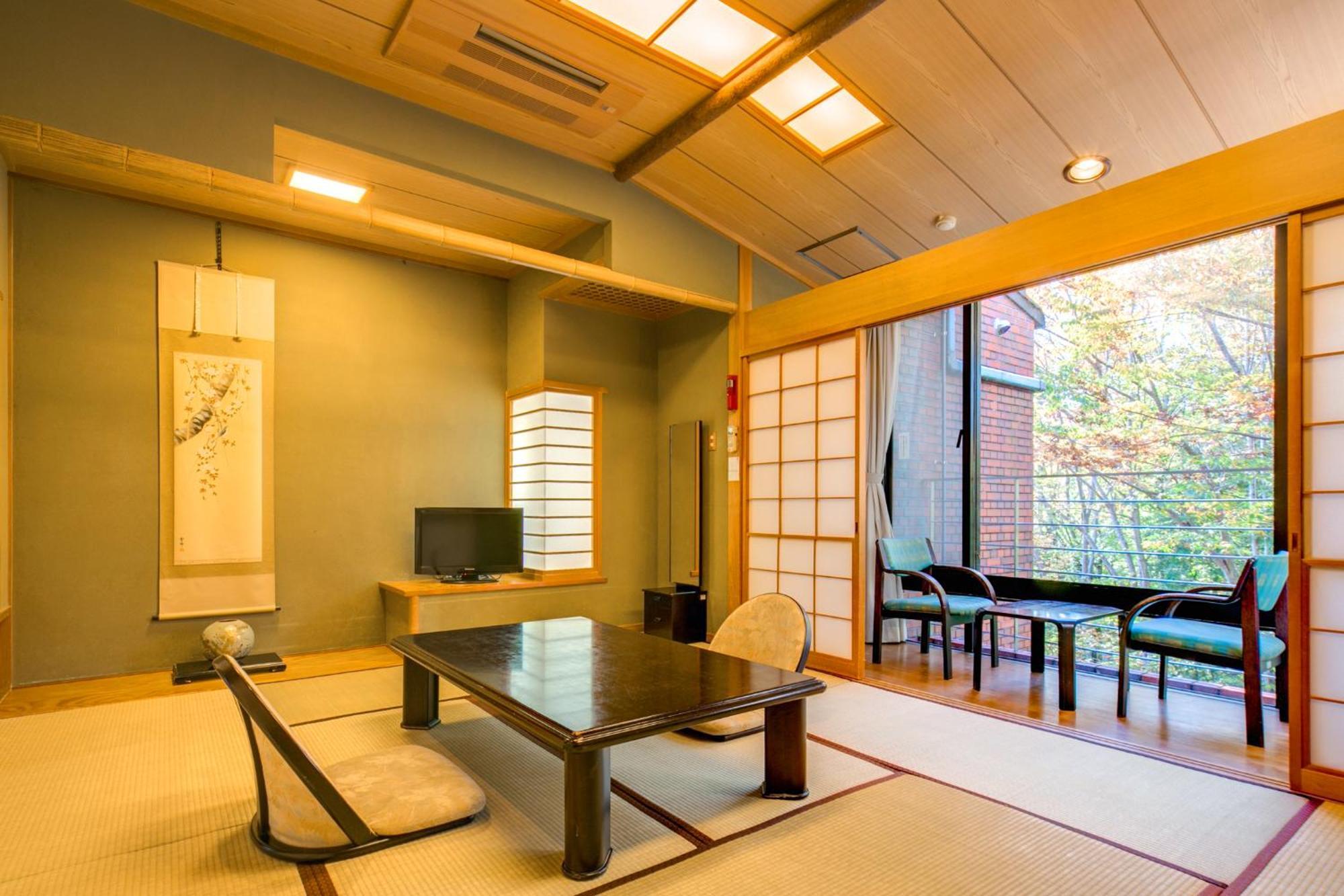 湖村苏扎索酒店 山中湖村 外观 照片